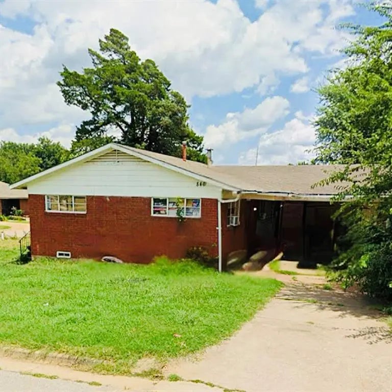 Residential for Sale by 846 Marilyn Street in the Oklahoma City, located in the neighborhood of Park Terrace Add