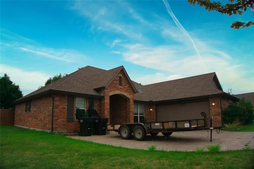 600 Sally Court, Moore, OK, 73160 For Sale