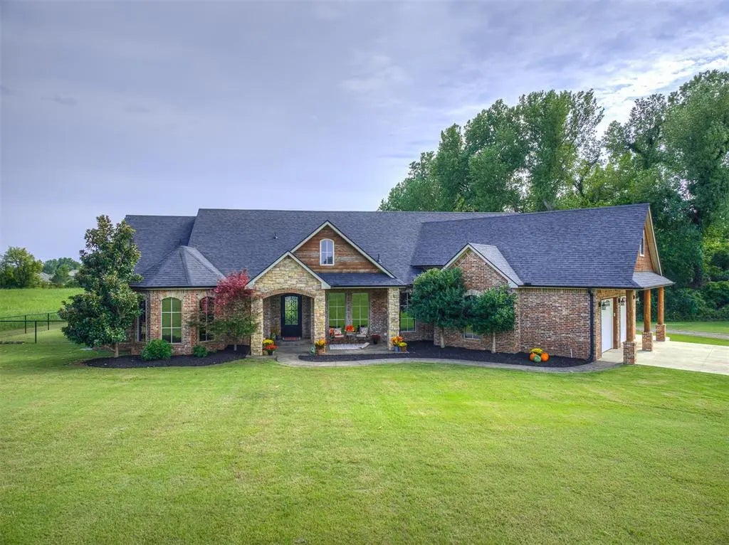 Homes for Sale located at 2800 S Sunnylane Road, in the city of Moore, OK 73160