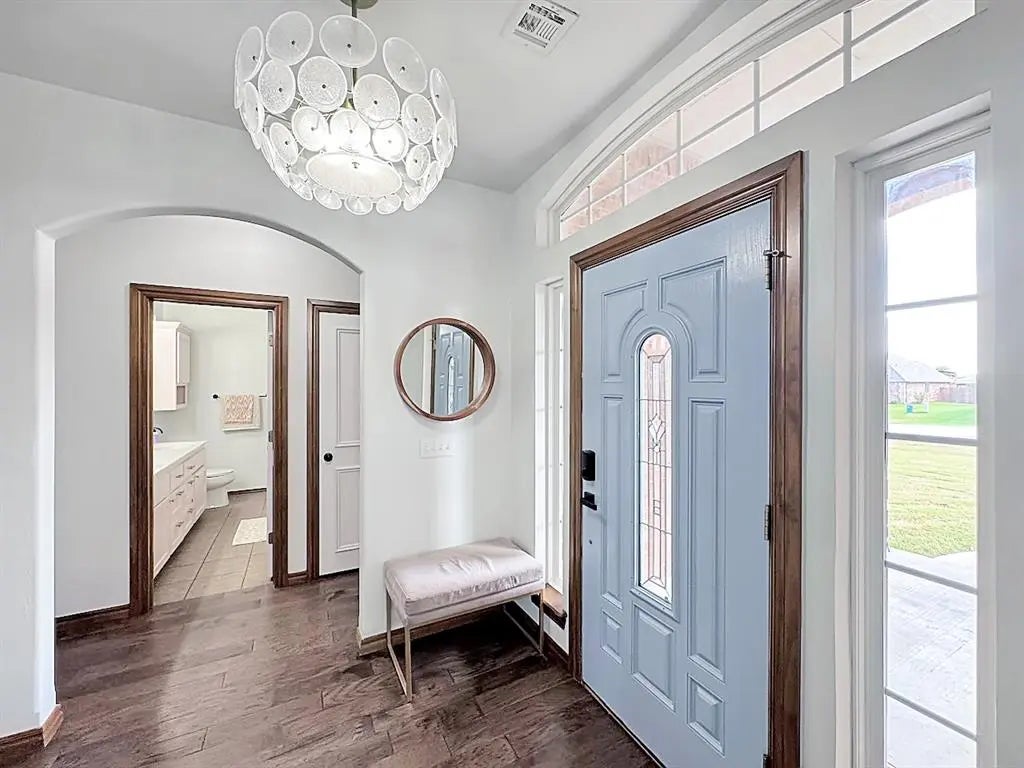 Residential Real Estate for Sale located in the neighborhood of Sterling Canyon, in the city of Oklahoma City, OK