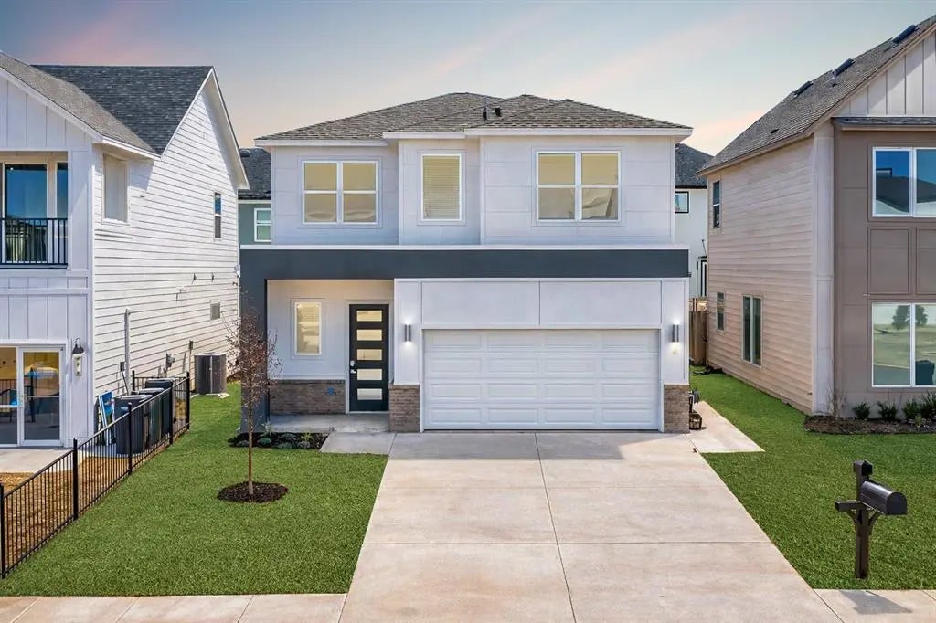 Homes for Sale located at 2536 Nw 132nd Place, in the city of Oklahoma City, OK 73120