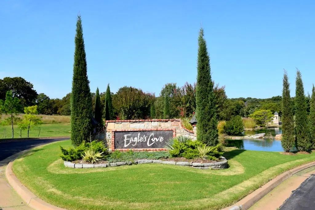 3420 Eagles Landing, Jones
