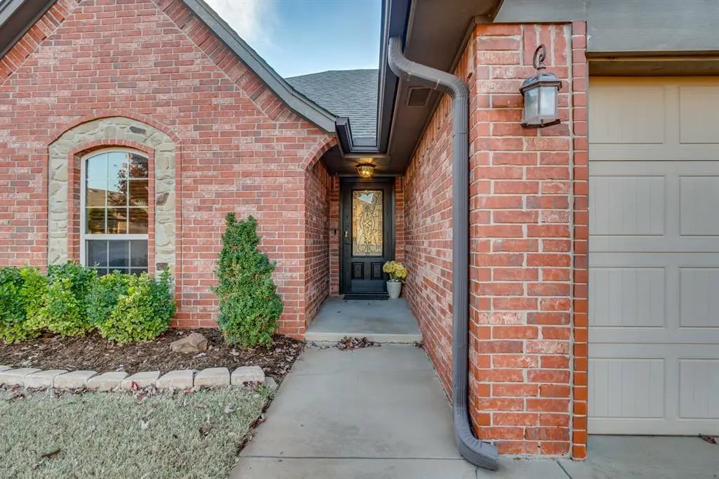 18229 Bridlington Drive, Edmond, OK, 73012 For Sale