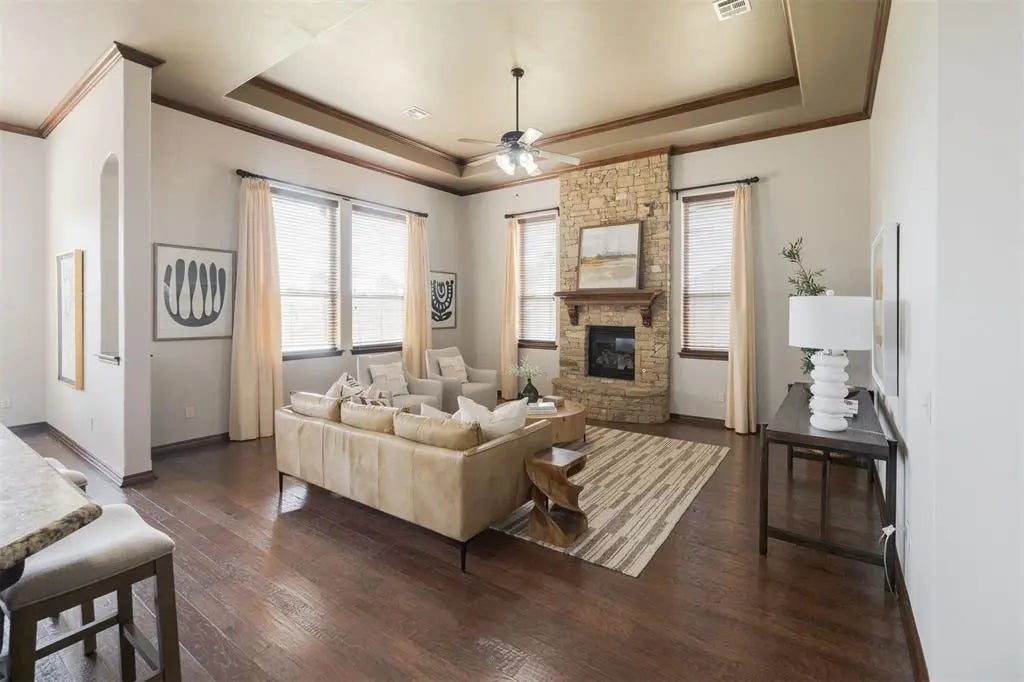 Residential Real Estate for Sale at 14808 Trumball Circle in the city of Oklahoma City by MLS #1191211