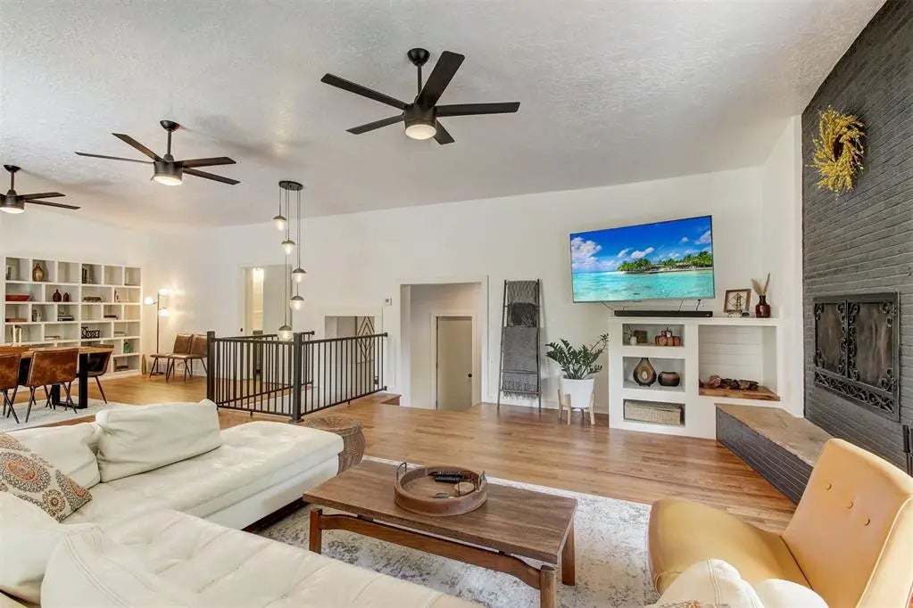 11000 Western, Oklahoma City