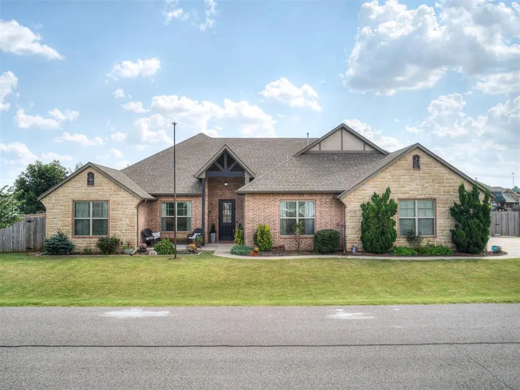 Homes for Sale located at 18398 Stagecoach Trail, in the city of Norman, OK 73072
