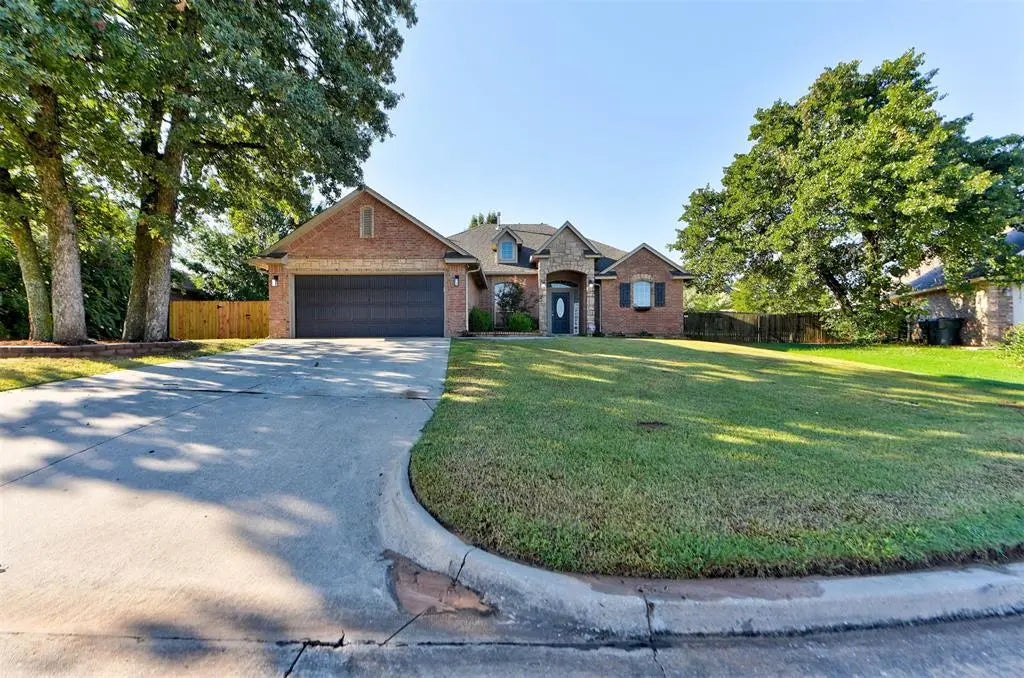 Homes for Sale located at 11354 Village Avenue, in the city of Midwest City, OK 73130