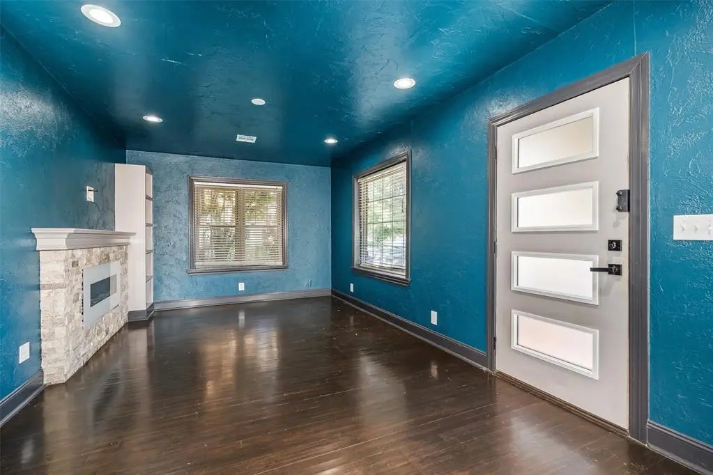 Residential for Sale by 2620 Nw 11th Street in the Oklahoma City, located in the neighborhood of Millers Blvd