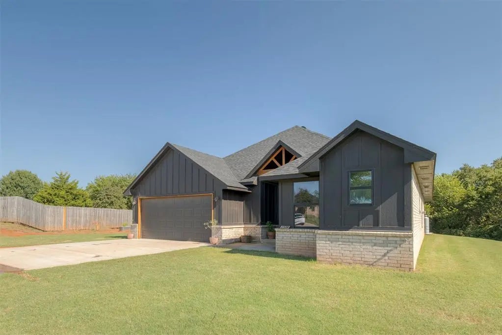 2338 County Road 1335, Blanchard, OK, 73010 - Acreage Ph Iii - 1192816, Residential
