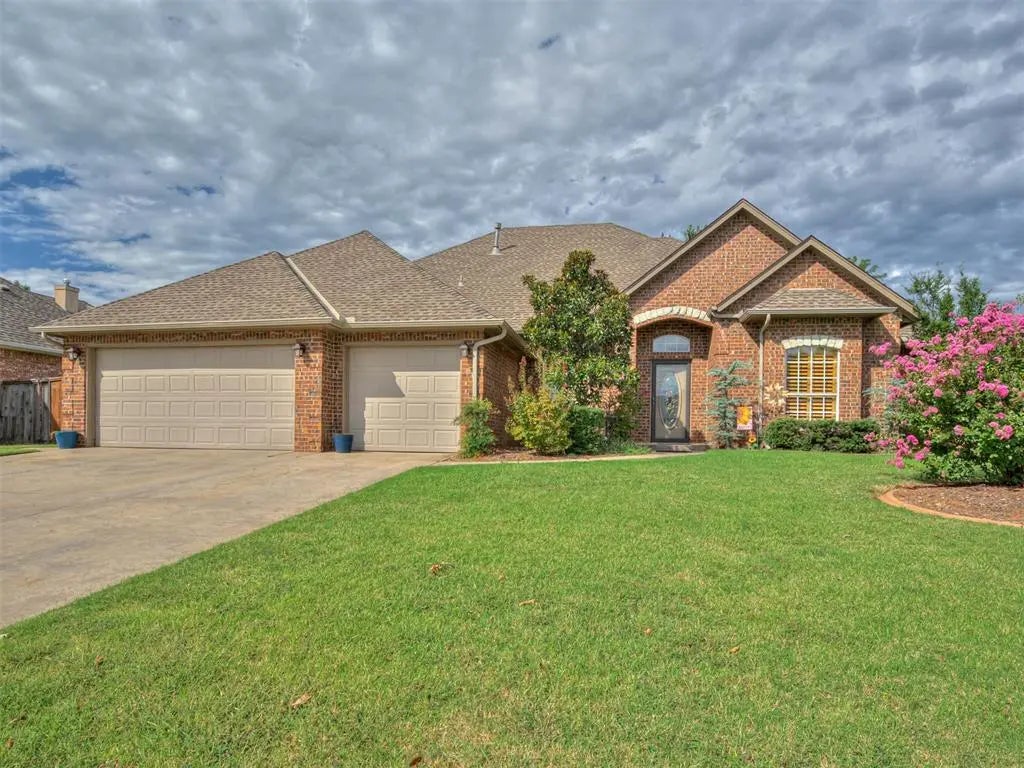 Homes for Sale located at 11321 Fountain Boulevard, in the city of Oklahoma City, OK 73170