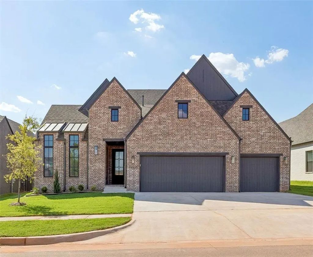 18005 Youngs Avenue, Edmond