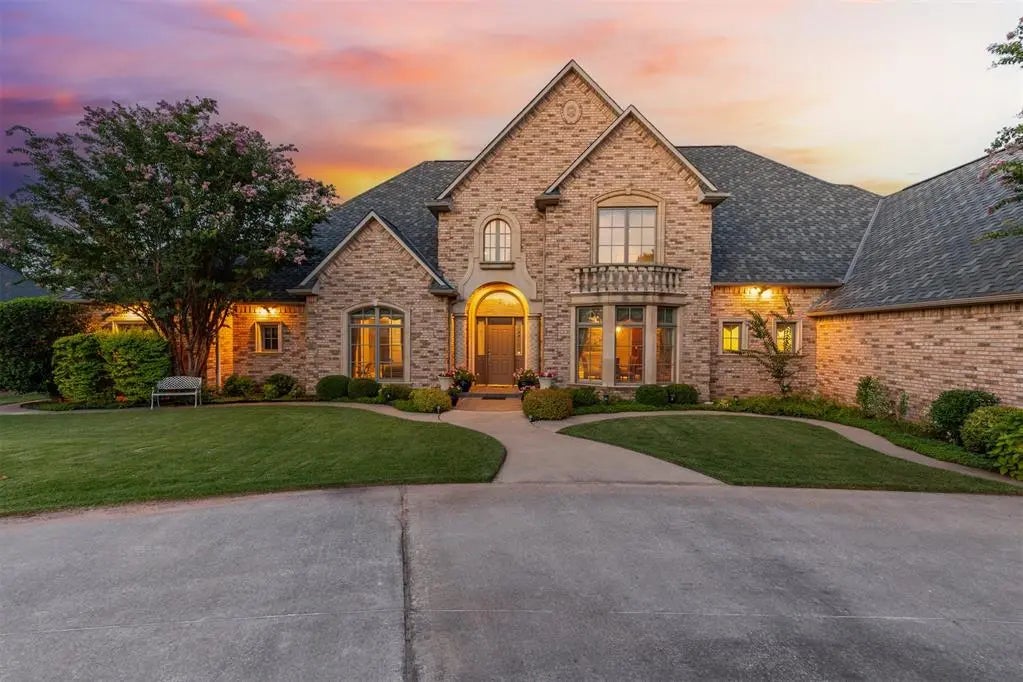 Shawnee Real Estate - MLS # 1193971, Residential real estate for Sale in The Bridges II, MLS Listings # 1193971