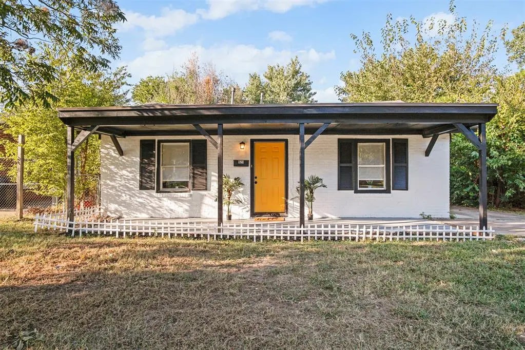 521 E Douglas Drive, Midwest City, OK, 73110 For Sale