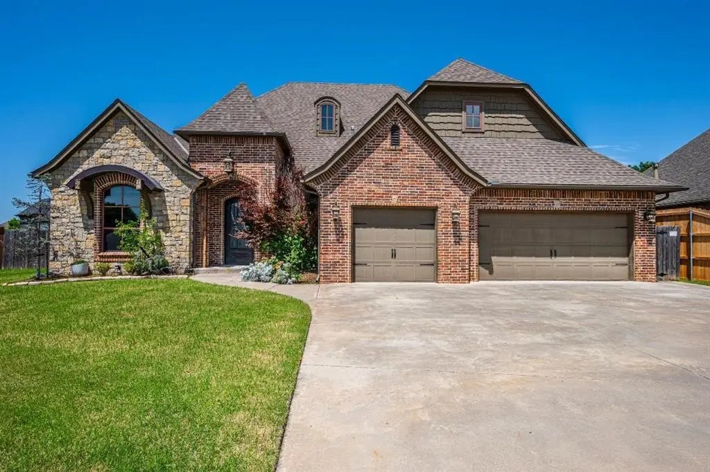 3205 Sycamore Drive, Moore, OK, 73160 - Willows Add - 1194356, Residential