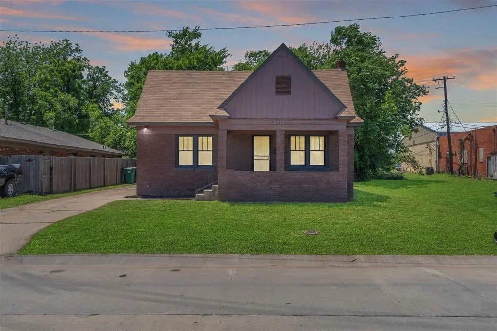 2301 N Kelham Avenue, Oklahoma City