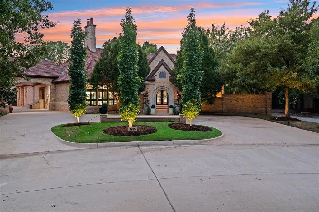 Homes for Sale located at 1916 Mulholland Drive, in the city of Edmond, OK 73012