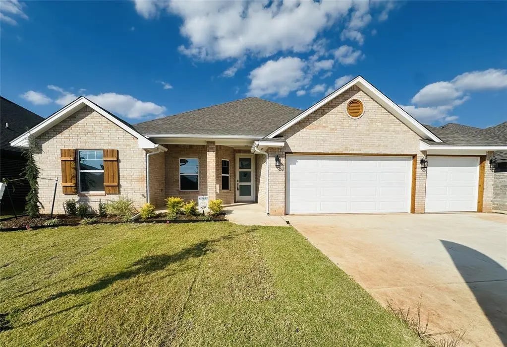 2905 Summit Hollow Circle, Norman, OK, 73071 - Summit Lakes 12 - 1196721, Residential