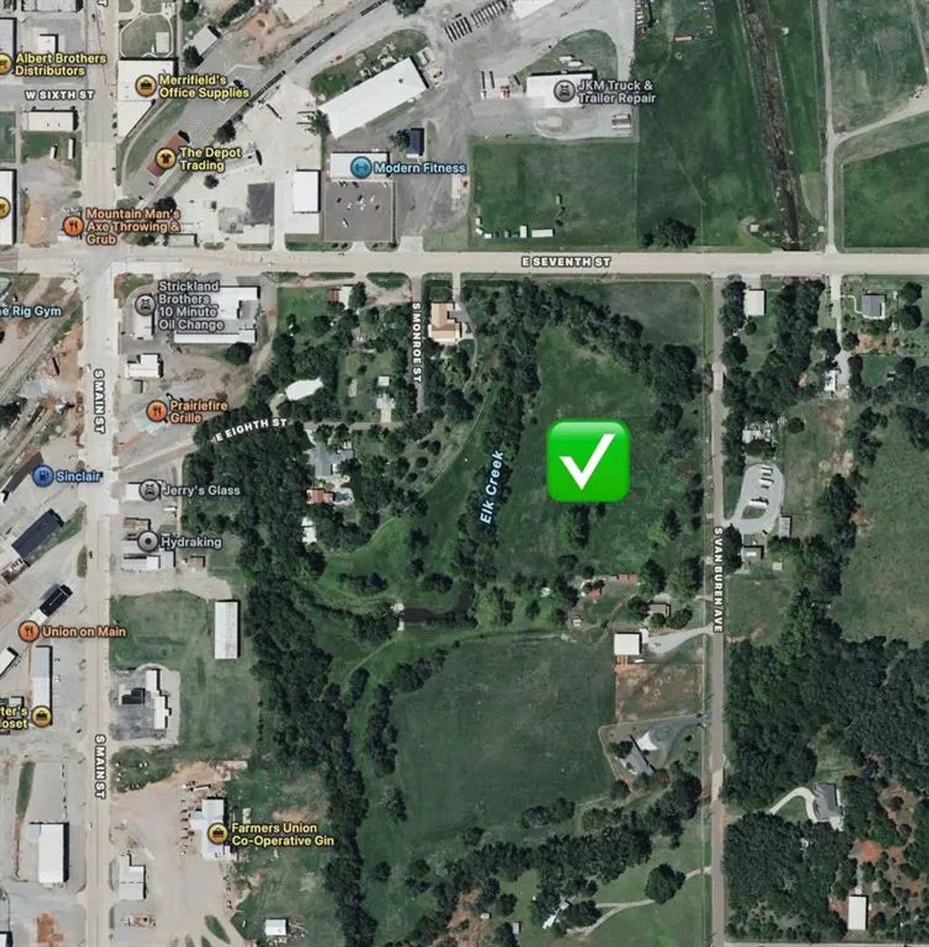523 S Van Buren, Elk City