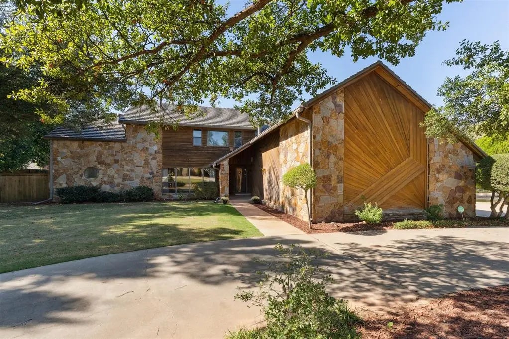 3216 Canyon Road, Oklahoma City