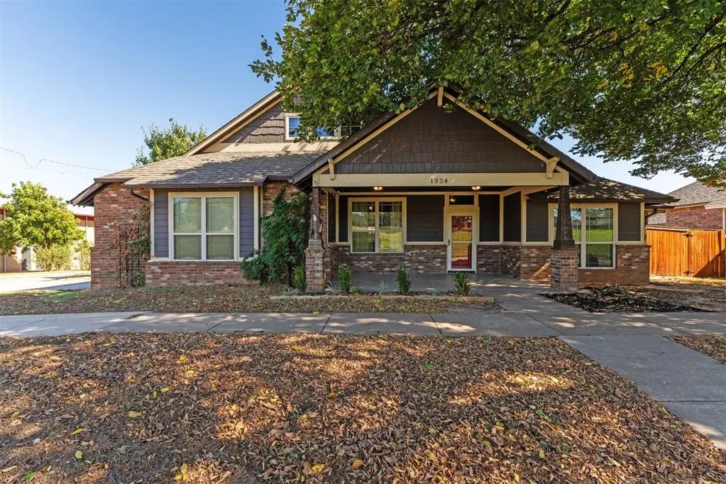 Residential Real Estate for Sale located in the neighborhood of Truman East, in the city of Oklahoma City, OK