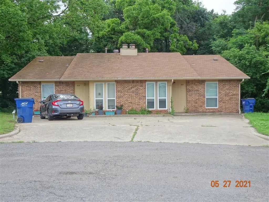 905 Aspen Court 905, Noble