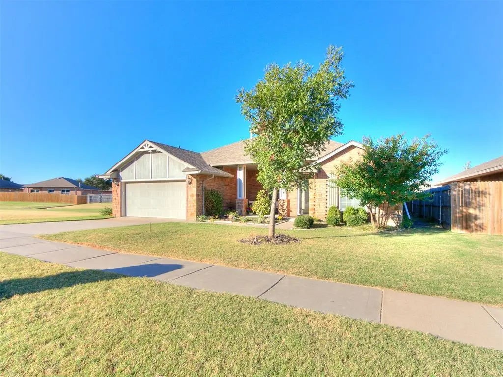 18313 Summer Grove Avenue, Edmond