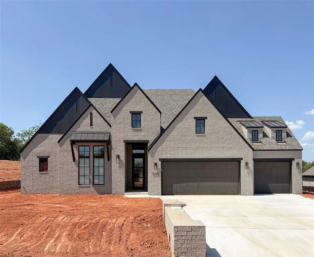 18455 Sleepy Deer Hollow, Norman
