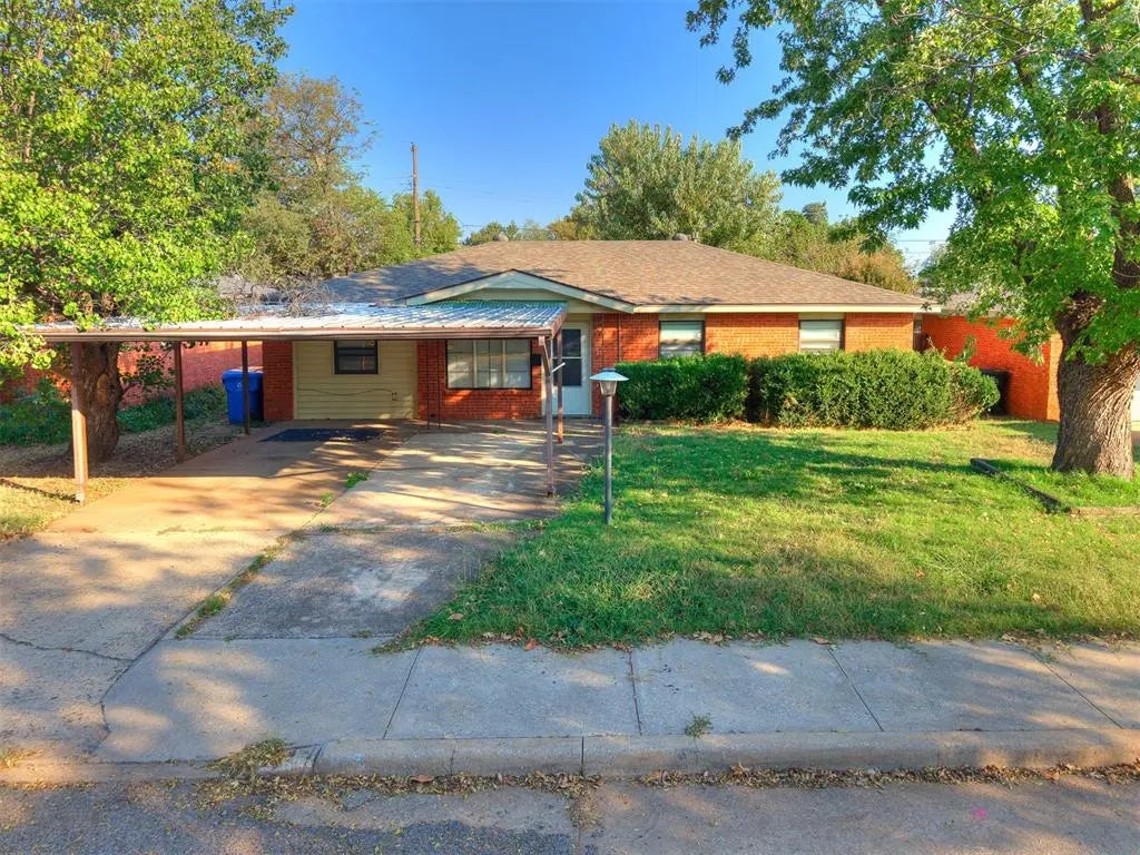 809 Oliver Street, Norman, OK, 73071 - Carpenter - 1197942, Residential