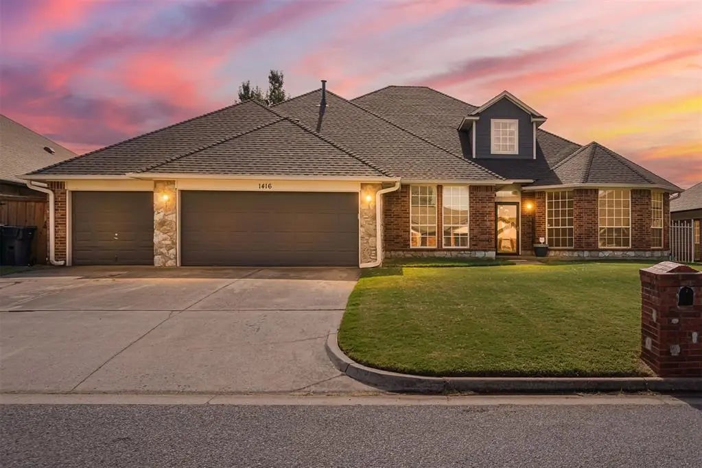 1416 Choctaw Lane, Edmond
