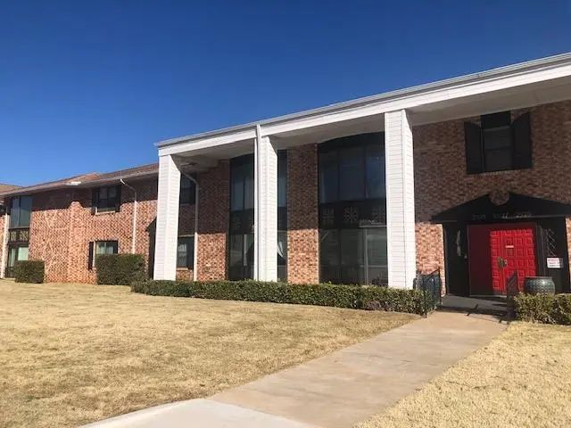 2525 Nw 62nd Street 201, Oklahoma City, OK, 73112 - Imperial Terrace Condo - 1198353, Residential