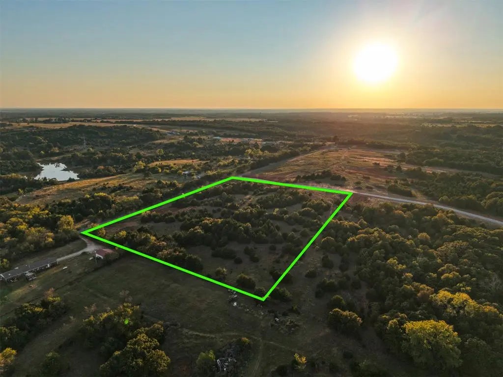 Land Real Estate for Sale located in the neighborhood of Unplatted Lincoln County, in the city of McLoud, OK