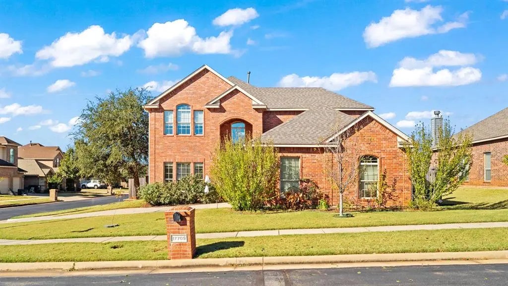 17709 Rich Earth Lane, Edmond