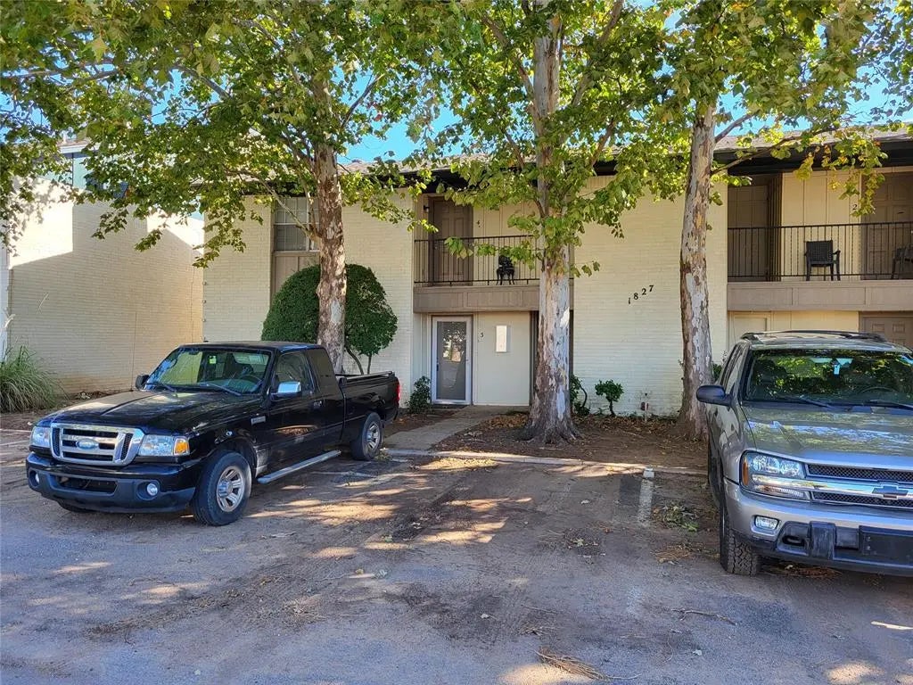 1827 E Lindsey Street 3, Norman