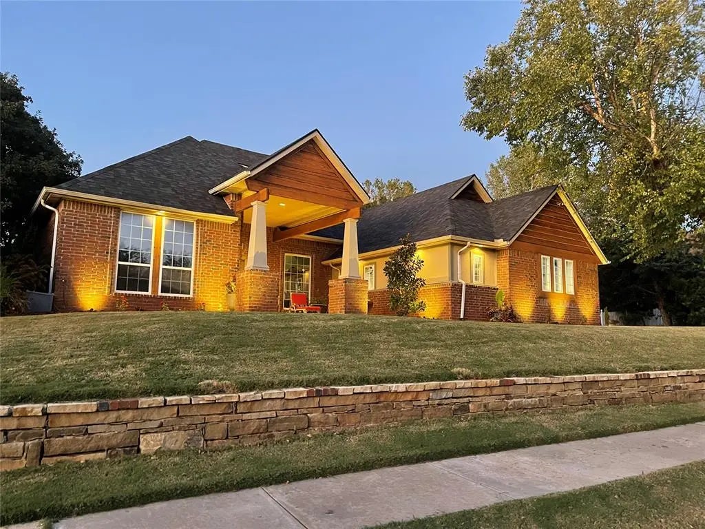 Oklahoma City Real Estate - MLS # 1200453, Residential real estate for Sale in Oakdale Valley Sec One, MLS Listings # 1200453