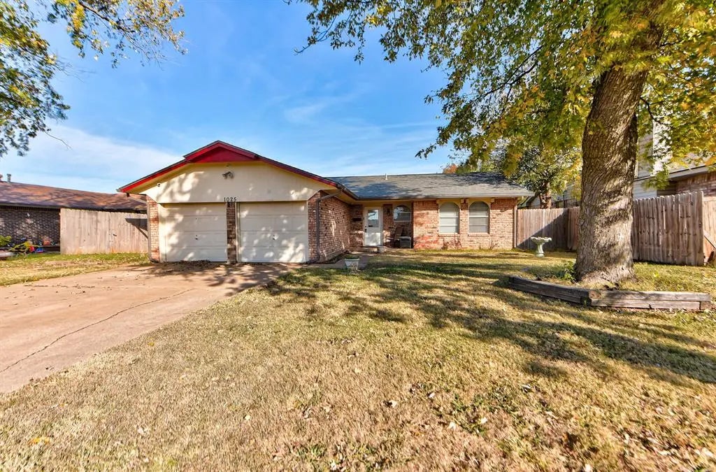 Homes for Sale located at 1025 Larkspur Road, in the city of Moore, OK 73160