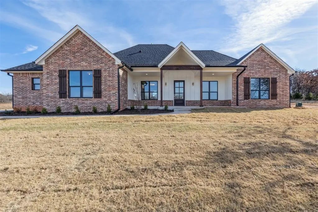 1237 Layla Lane, Blanchard, OK, 73010 For Sale