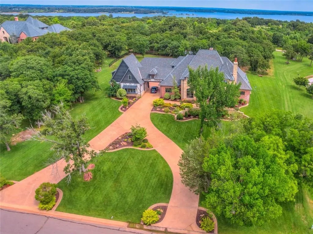 8051 Falcon Crest, Jones, OK, 73049 For Sale