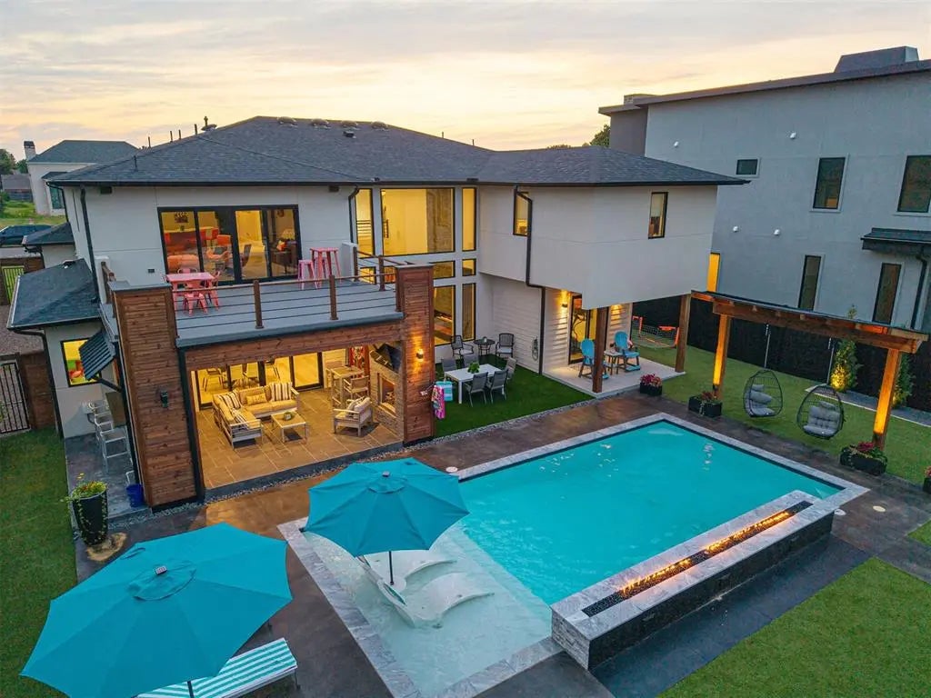 2824 Guilford Lane, Oklahoma City