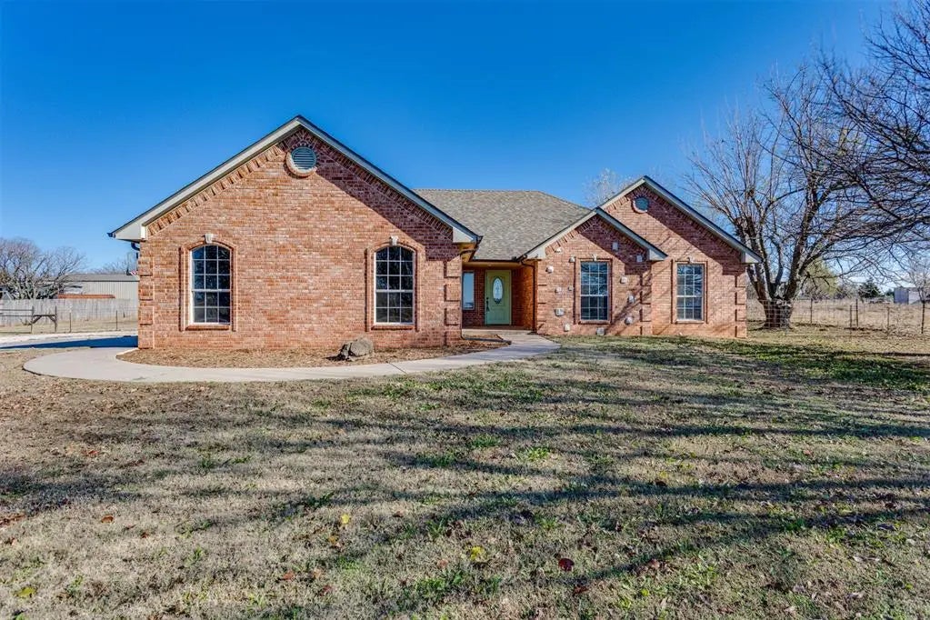 Residential Real Estate for Sale located in the neighborhood of N/A, in the city of Blanchard, OK