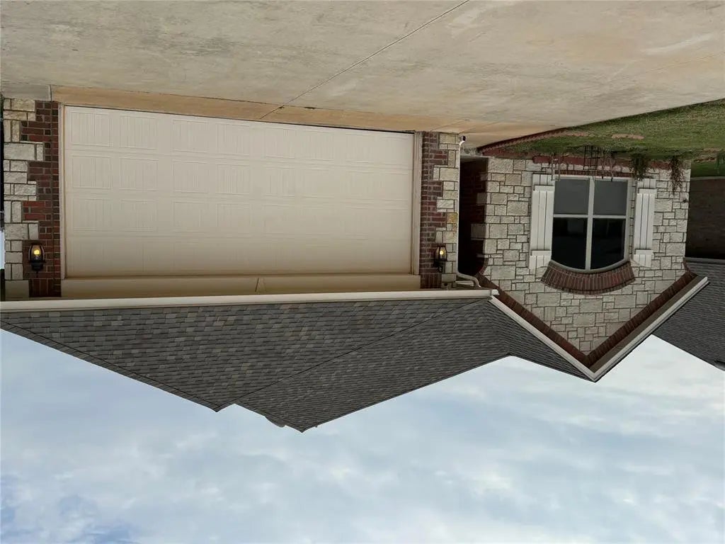 Residential Lease Real Estate for Sale located in the neighborhood of Lone Oak East Ph I, in the city of Edmond, OK