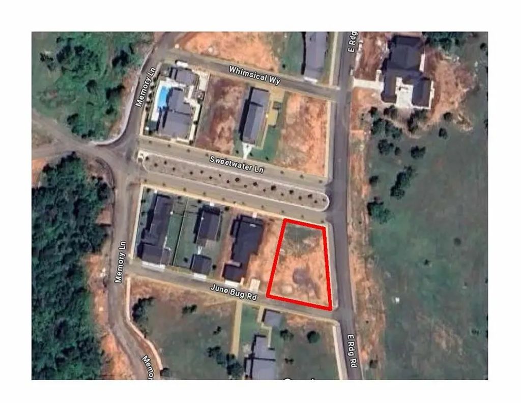18464 Sweetwater Village, Norman