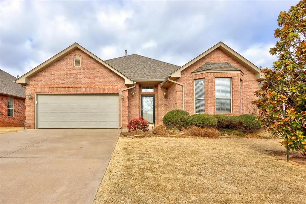 15813 Traditions Boulevard, Edmond