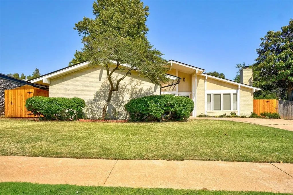 2225 Nw 114th Street, Oklahoma City, OK, 73120 - Penn Park - 1205037, Residential