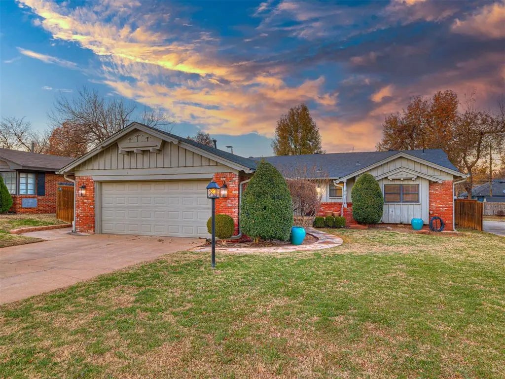 MLS Number 1205873 in the city of Oklahoma City Homes for Sale by Penshurst 2nd, the zipcode of 73116