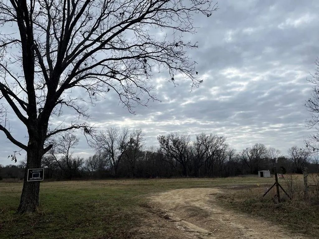 385101 E 1100 Road, Weleetka