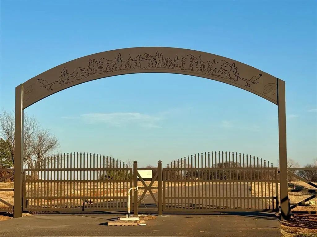 Friend Circle, Chickasha