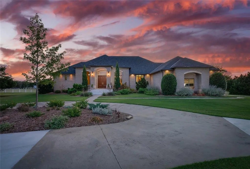 4975 N Santa Fe Avenue, Edmond, OK, 73025 - Unpltd Pt Sec 9 14n 3W - 1208455, Residential