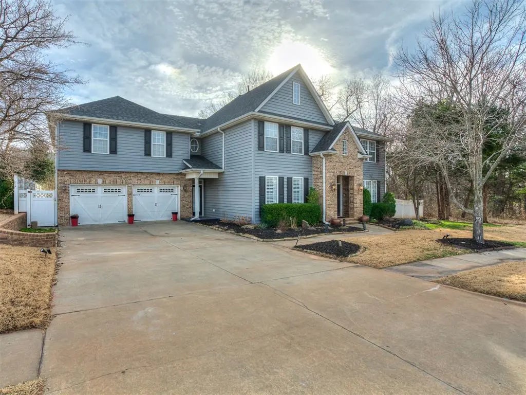 400 Nantucket Boulevard, Norman