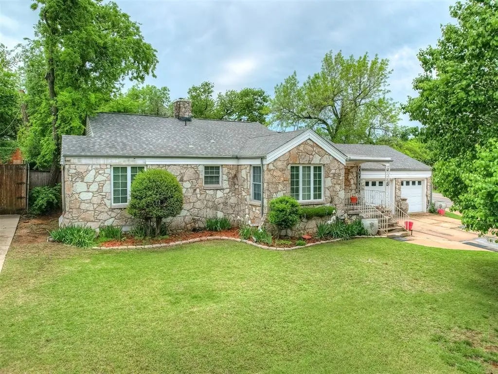 720 Nw 49th Street, Oklahoma City, OK, 73118 - Douglas Place Add - 1208793, Residential