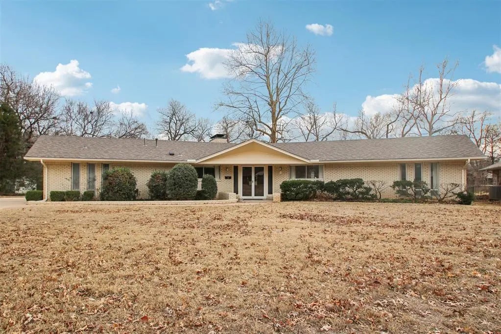 MLS Number 1208892 in the city of Norman Homes for Sale by Lincoln Terrace, the zipcode of 73071